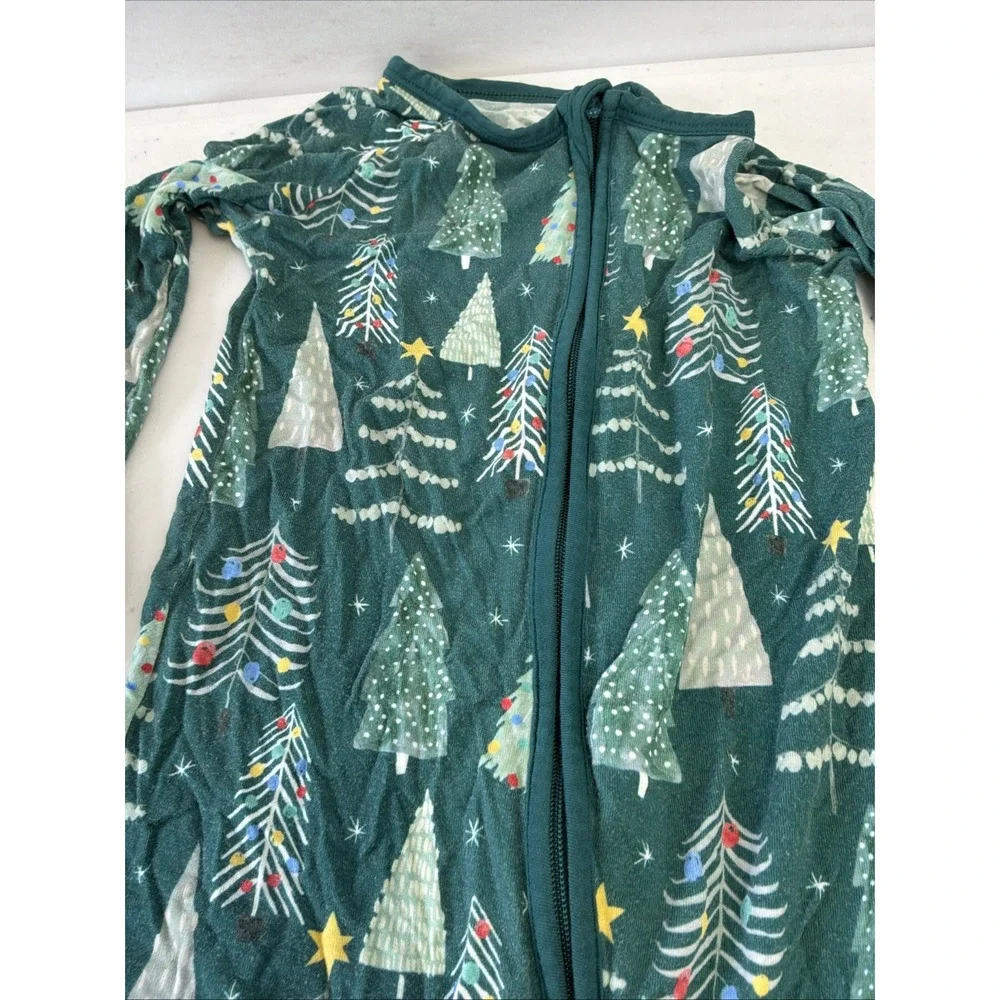 Little sleepies Christmas trees Pajamas 2T Girls Pink Holiday Lot 3 Pieces